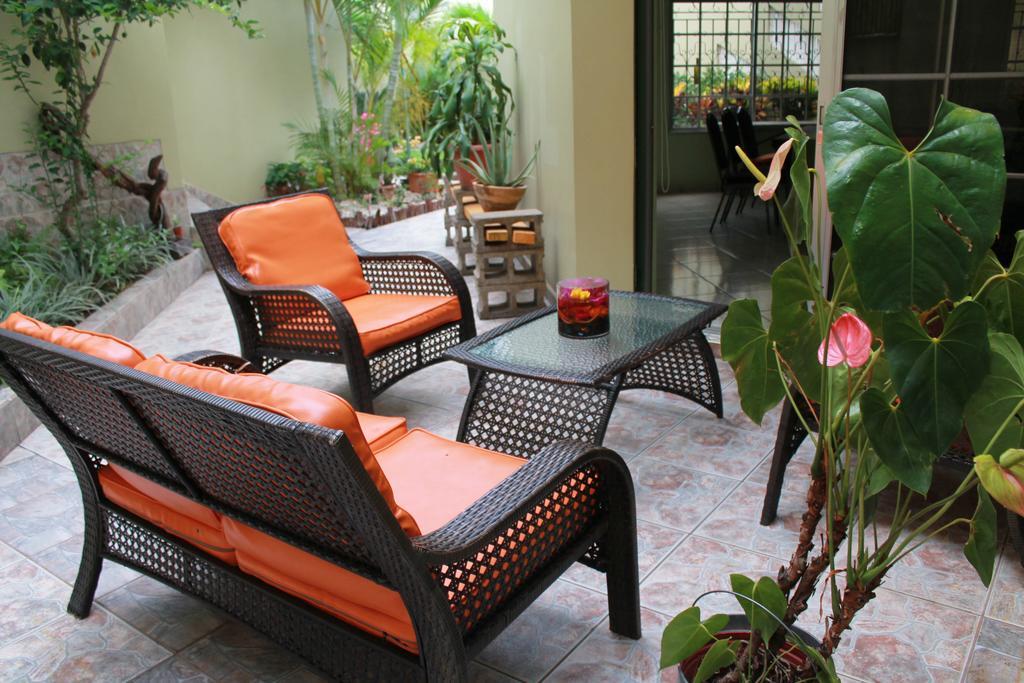 Hotel Casa Las Lomas Tegucigalpa Bagian luar foto